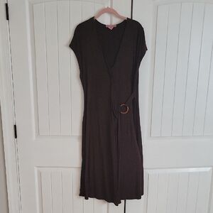 Bandolino Black Sheath Midi Dress V-Neck Short Sleeve